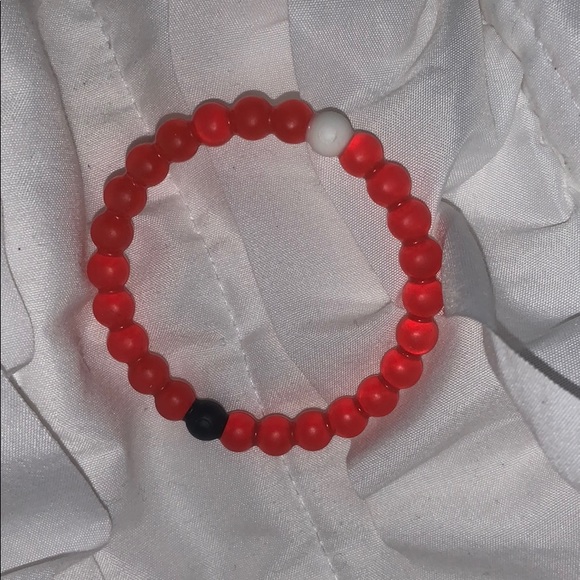set of 4 Lokai Bracelets (like new, barely worn!) - Picture 3 of 7